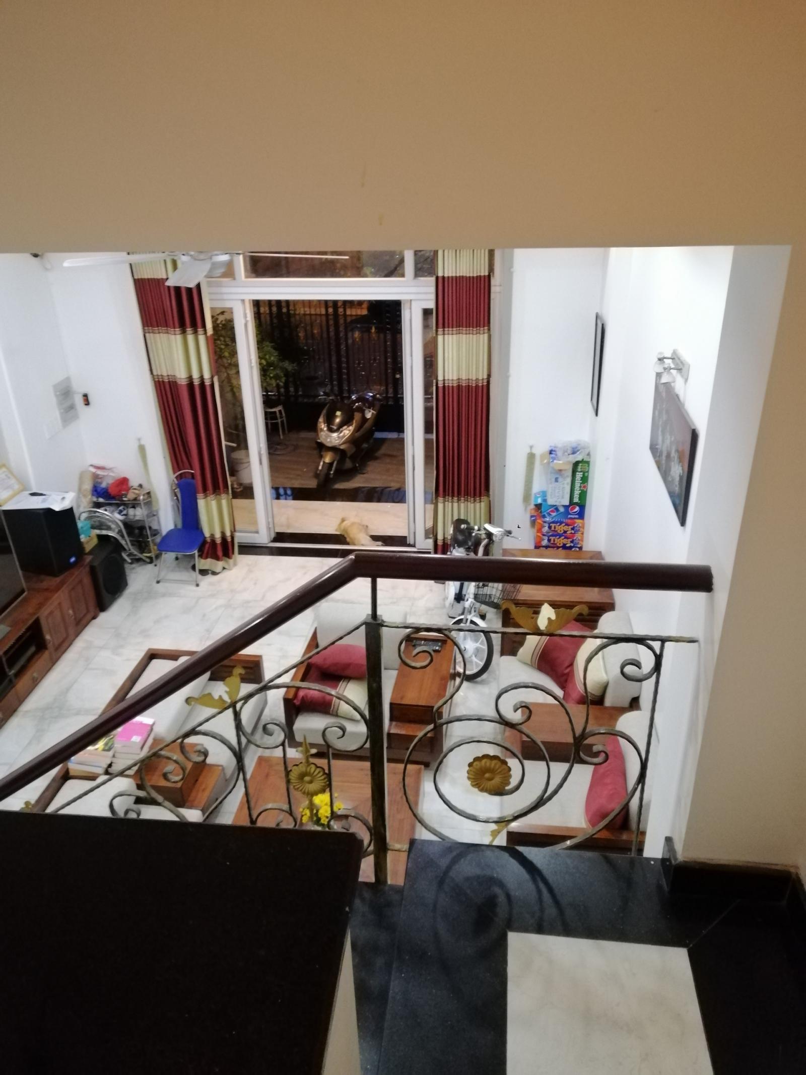 Chính chủ bán nhà 3 lầu hẻm 297/ Nguyễn Văn Lượng sát Cityland, p17, DT 4x17m giá 7.4tỷ, LH0937205202