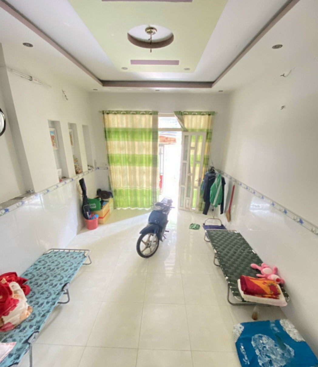 Bán nhà riêng hẻm 3m 1886 đường Huỳnh Tấn Phát thị trấn Nhà Bè.