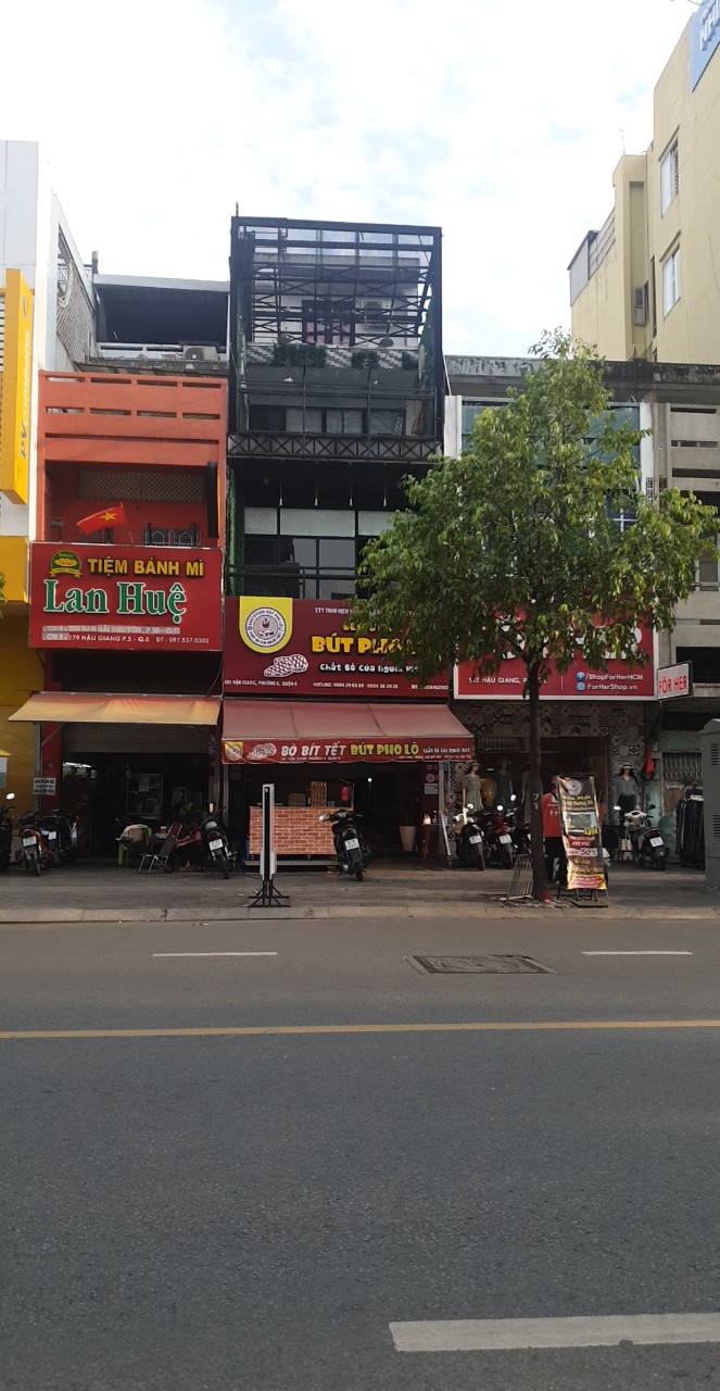  Bán nhà mặt tiền Nguyễn Tri Phương, phường 6, quận 5 DT(4x20m). Giá 16 tỷ TL