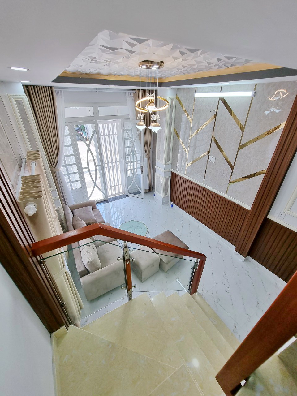 Bán nhà mặt tiền hẻm xe hơi 1886 đường Huỳnh Tấn Phát thị trấn Nhà Bè