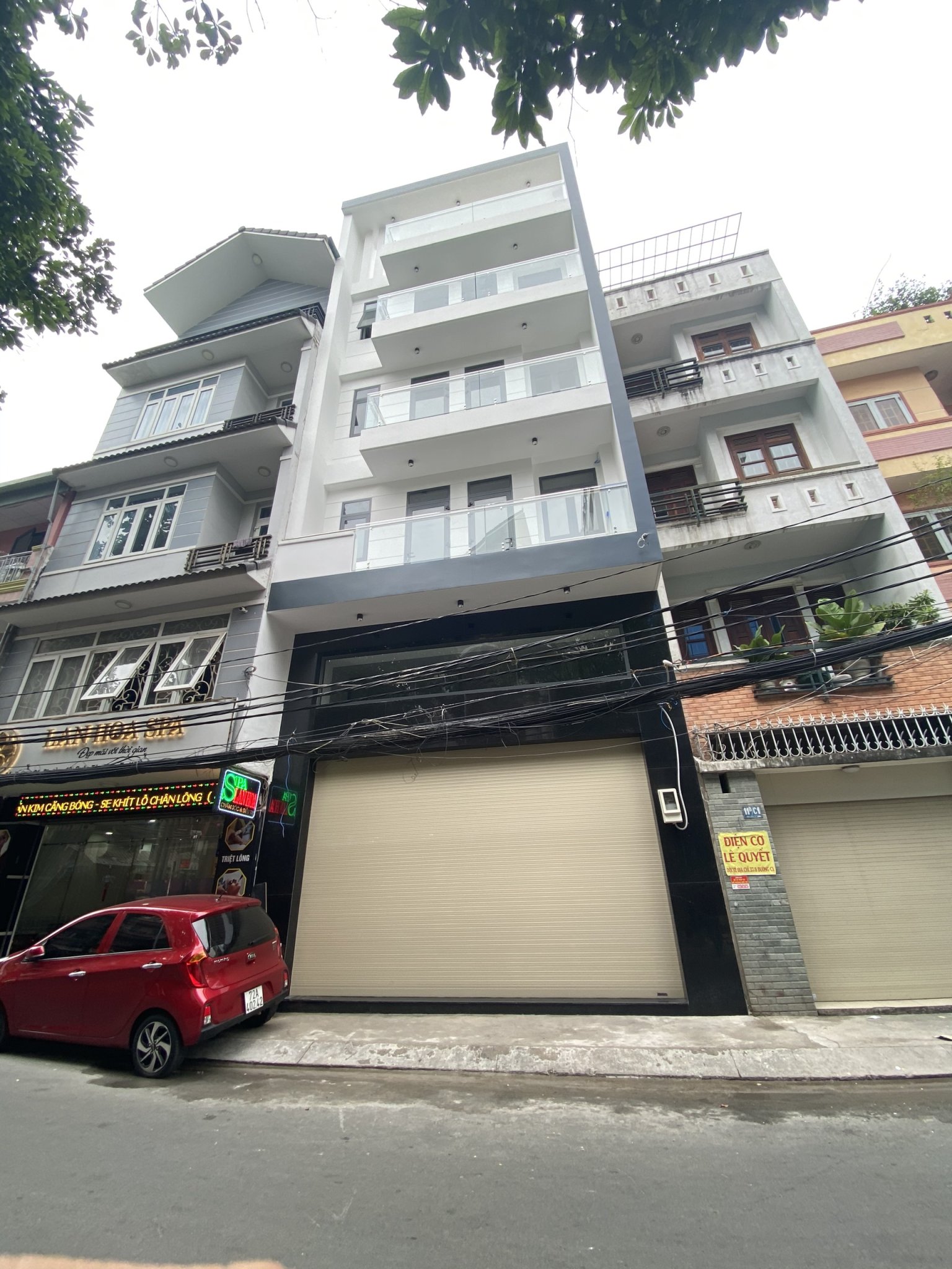 Bán nhà mặt phố tại Đường Cách Mạng Tháng Tám, Phường 5, Tân Bình, Tp.HCM diện tích 105m2 giá 29 Tỷ