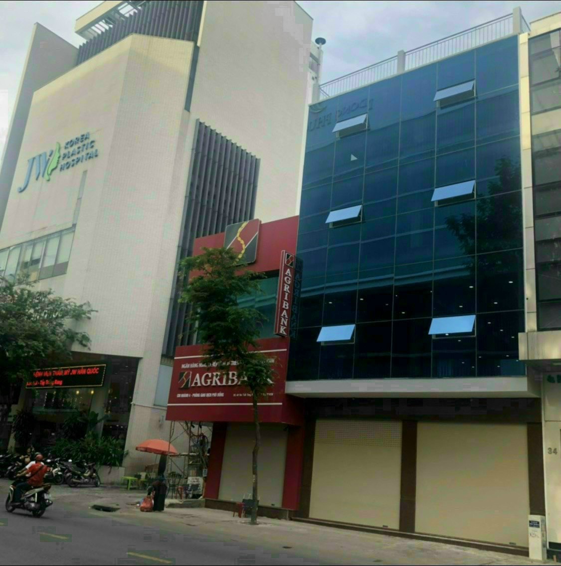 Bán building đường Hiệp Nhất, P4, Tân Bình. DT: (7.5x20m) Hầm 5 lầu. Giá 25 tỷ TL