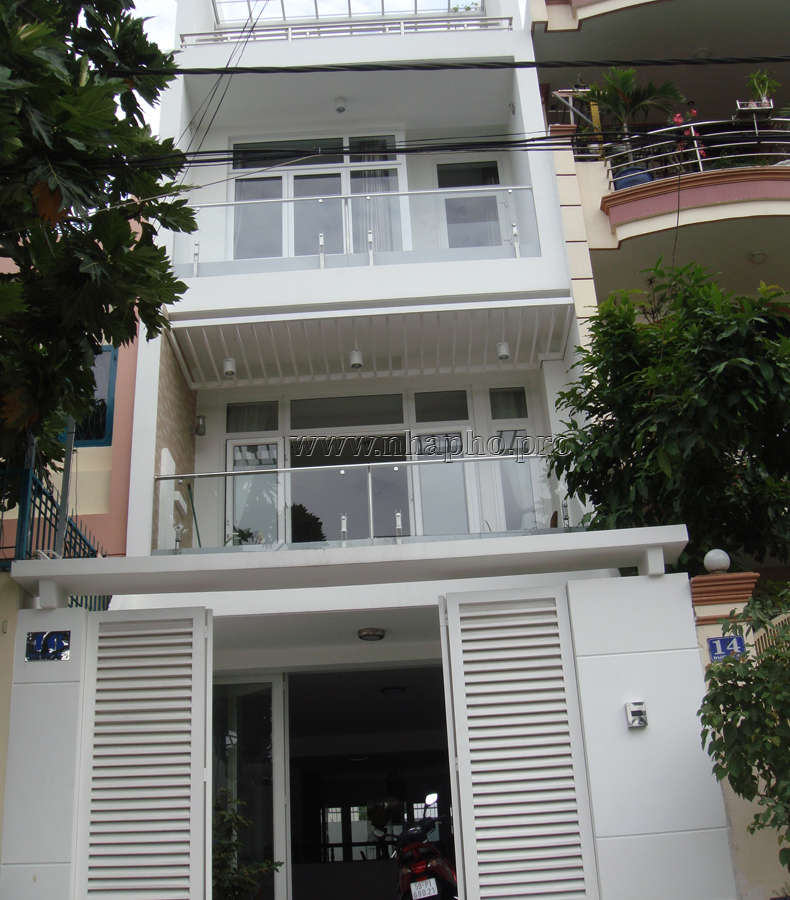 Nhà đường Nơ Trang Long, Bình Thạnh 4x16m nhà 3 lầu, giá 5 tỷ 6