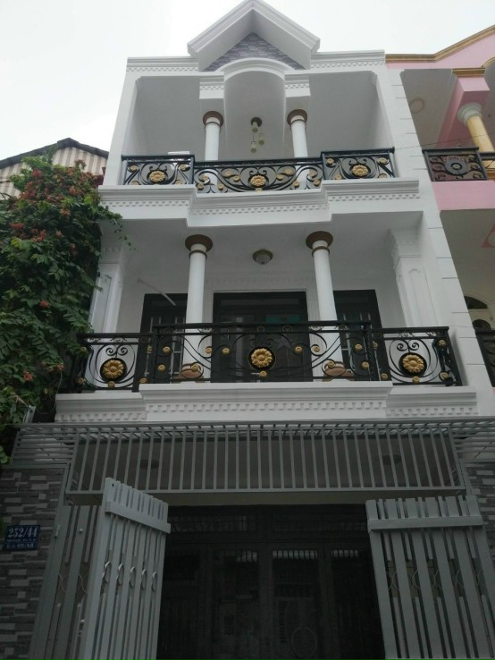 Bán nhà 1 lửng 3 lầu Nguyễn Thái Sơn, P5, DT: 17x6m, gần ngã tư Nguyễn Thái Sơn và Phan Văn Trị, giá chỉ 6 tỷ TL.