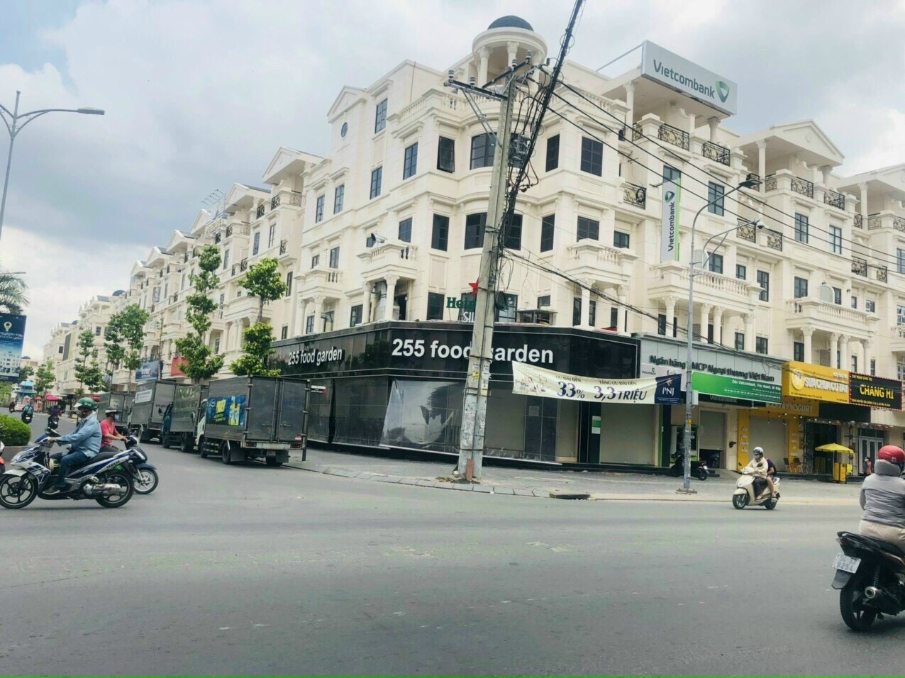 Nhà ngộp Bank HXT 350 Nguyễn Văn Lượng Gò Vấp,102m2(8.5x12),4 tầng đẹp chỉ 9 tỷ.