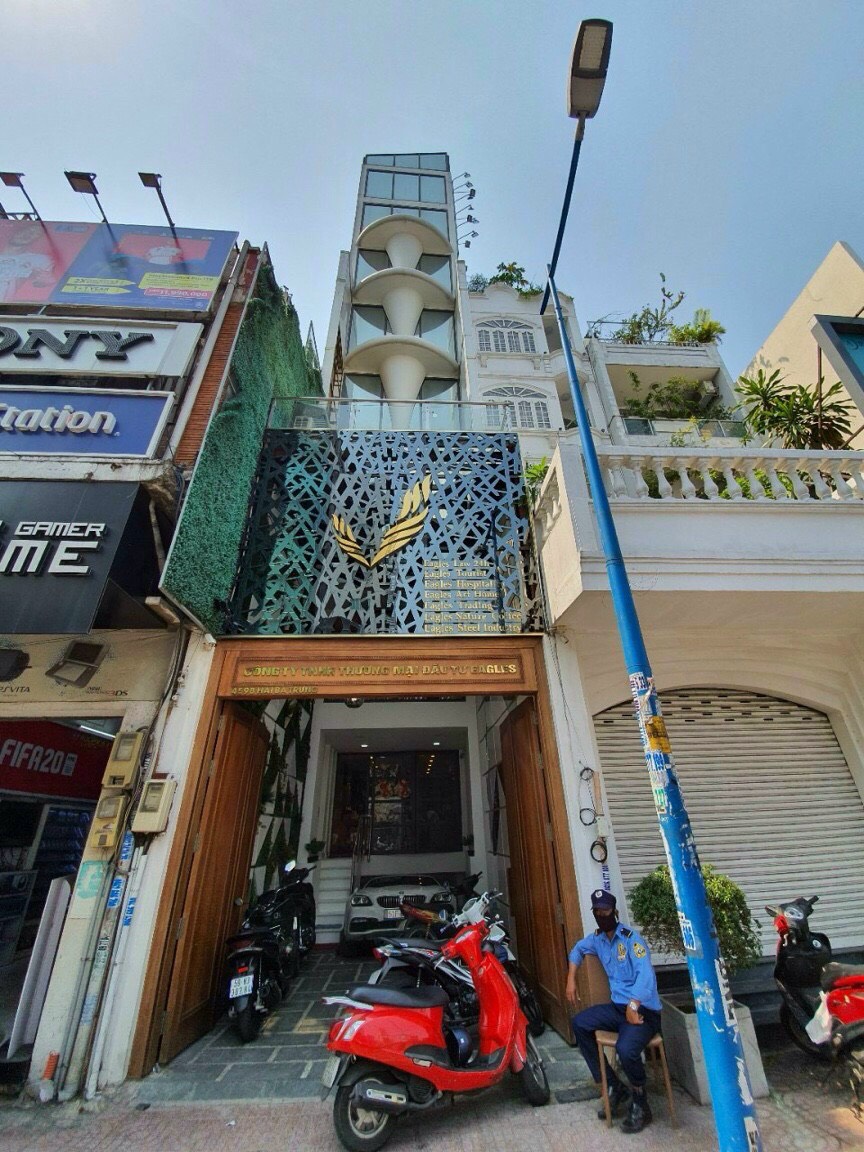 BÁN NHÀ MẶT TIỀN NGUYỄN VĂN CỪ, PHƯỜNG NGUYỄN CƯ TRINH, QUẬN 1. DT 5.3X22M NHÀ 4 LẦU GIÁ 45 TỶ