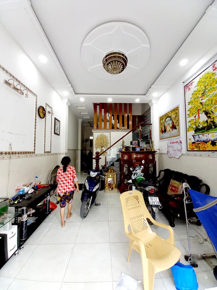 Chủ nhà kẹt tiền cần bán nhà gấp nhà mới tinh ngay giao lộ Võ Văn Kiệt và An Dương Vương