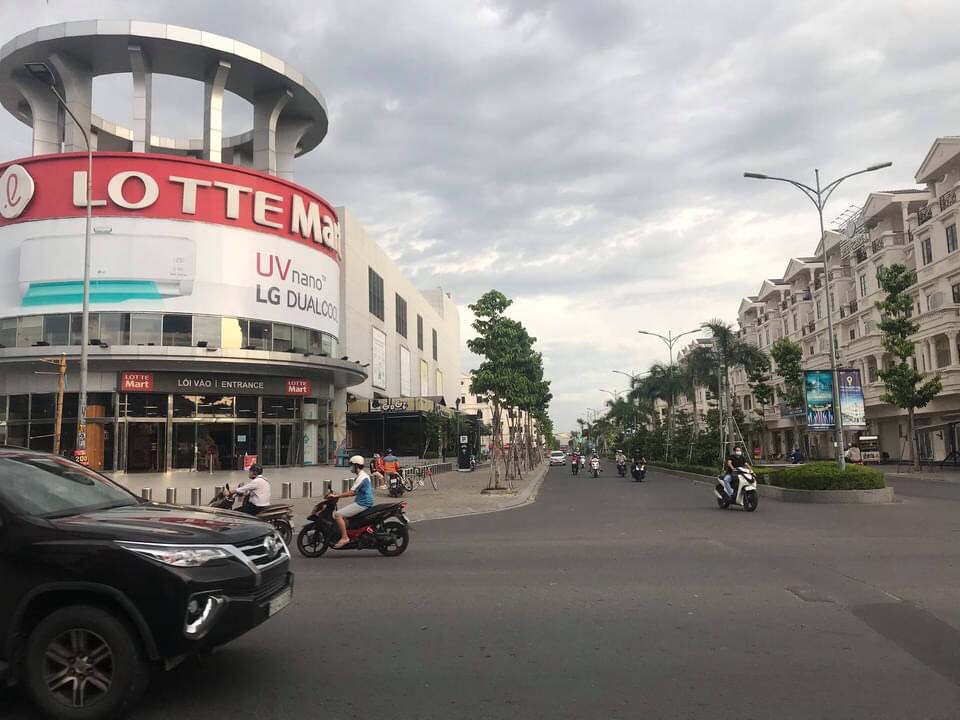 Bán nhà HXT thông Nguyễn Văn Lượng P.10 Gò Vấp, 3 lầu, 60m2 giá 6.8 tỷ.