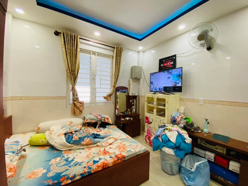 Chủ tặng nội thất, Đường Đất Thánh_Tân Bình_45m2_ ngang 4,5m_Giá 5 tỷ