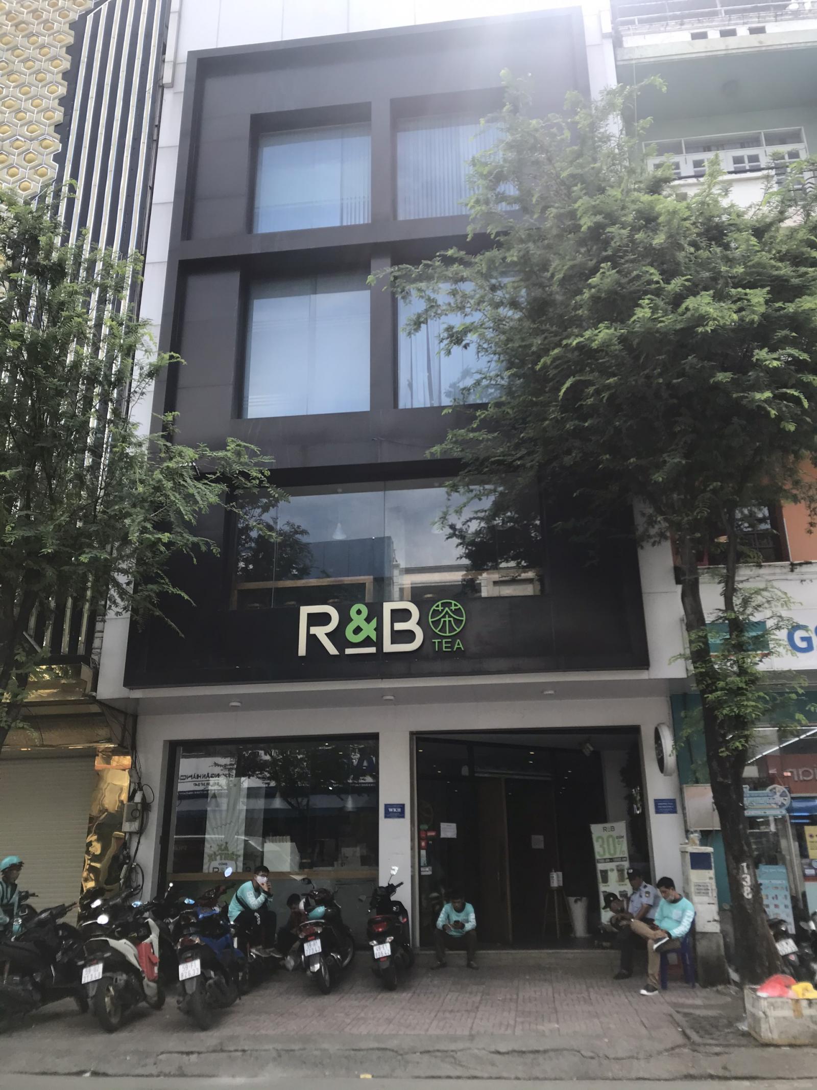 Bán nhà mặt tiền đường Lý Thường Kiệt, P14, Q10, 9x21m nhà 3 lầu thuê 165tr, giá 68 tỷ TL