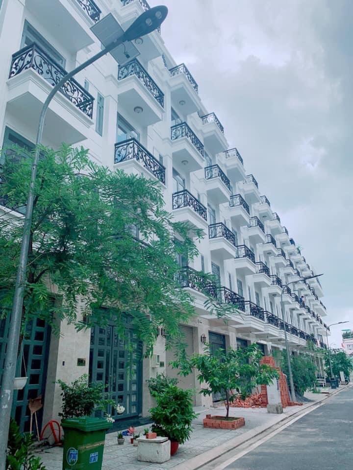Bán khu biệt thự phố Bảo Ngọc – KDC cao cấp đồng bộ 1 trệt 4 lầu đường Hà Huy Giáp Q12.
