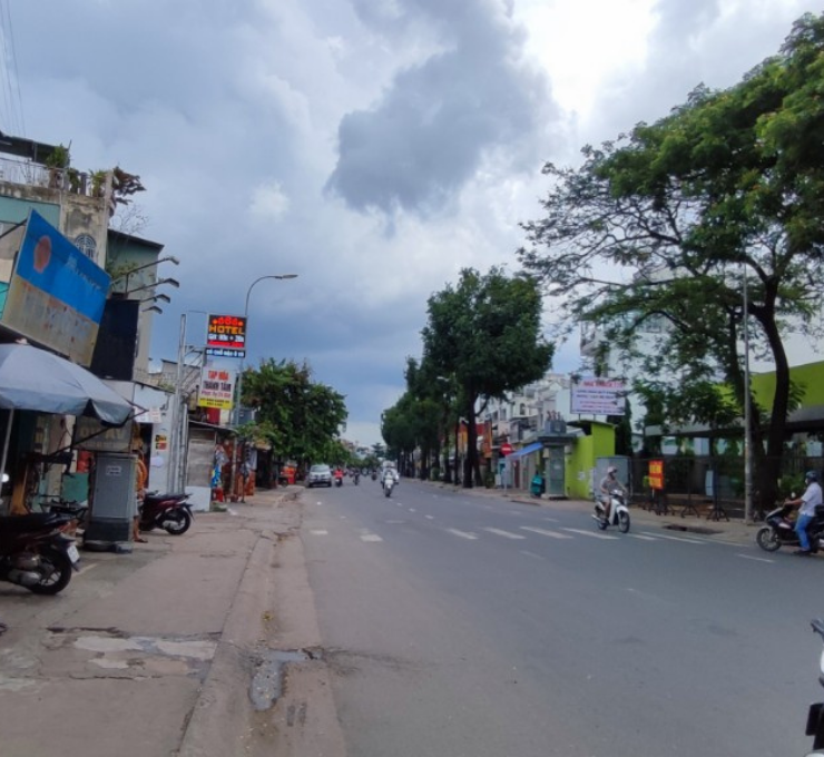 Bán nhà Mới 4 tầng! Mặt tiền Nguyễn Kiệm, P.3, GV 62m2 giá 6,6 tỷ TL