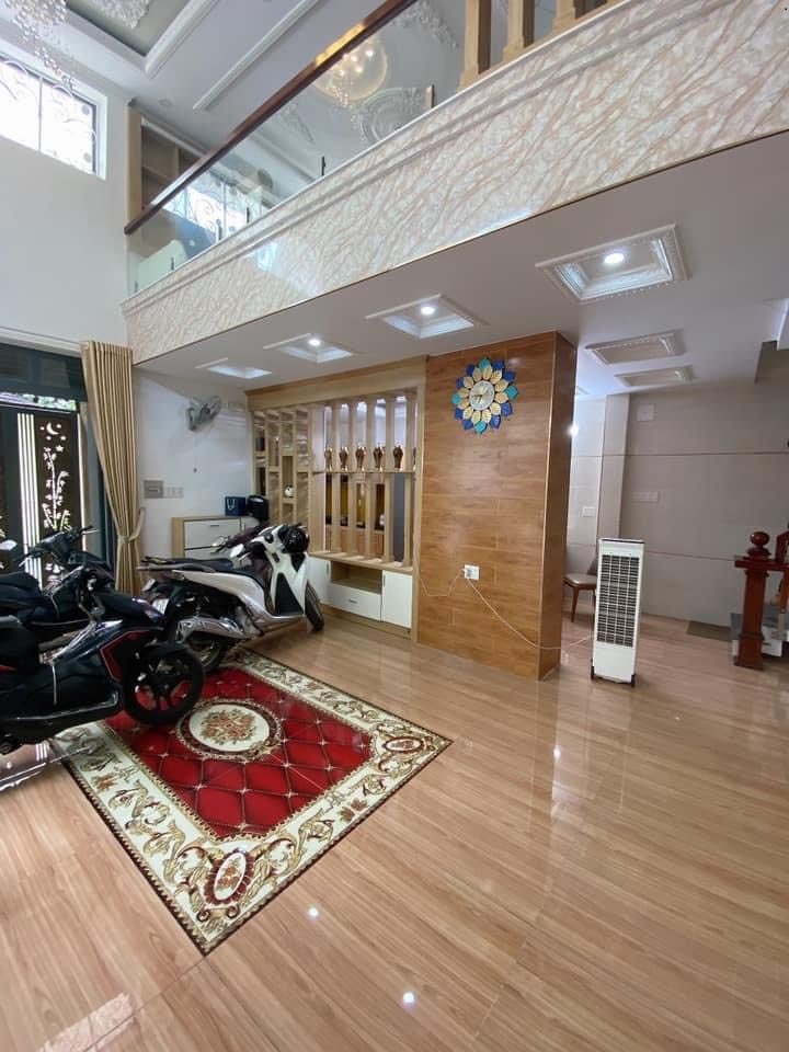 Bán VILLA MINI Nguyễn Văn Lượng Gò Vấp, 102m2 (8.5 x 12), 4 tầng, giá 8.9 tỷ.