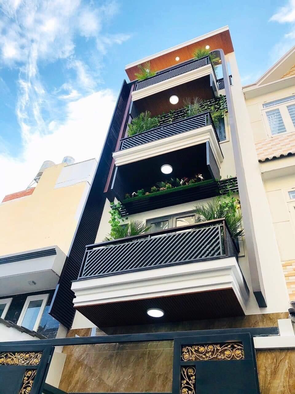 Bán nhà mặt tiền đường Cao Thắng phường 12 quận 10, DT: 4x16m, trệt 5 lầu, giá 28.2 tỷ