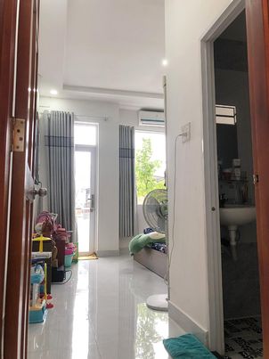 Bán nhà gần chợ phường 18,Tân Phú 4tầng,60m2,Vào ở ngay,5,2tỷ,lh0386817015