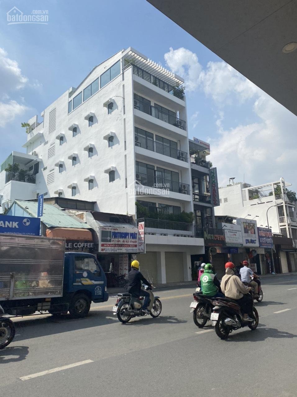 Bán nhà góc 2MT Nguyễn Thái Bình. P.NTB, Quận 1, DT: 6x20m, 5 tầng, Gía 73 tỷ
