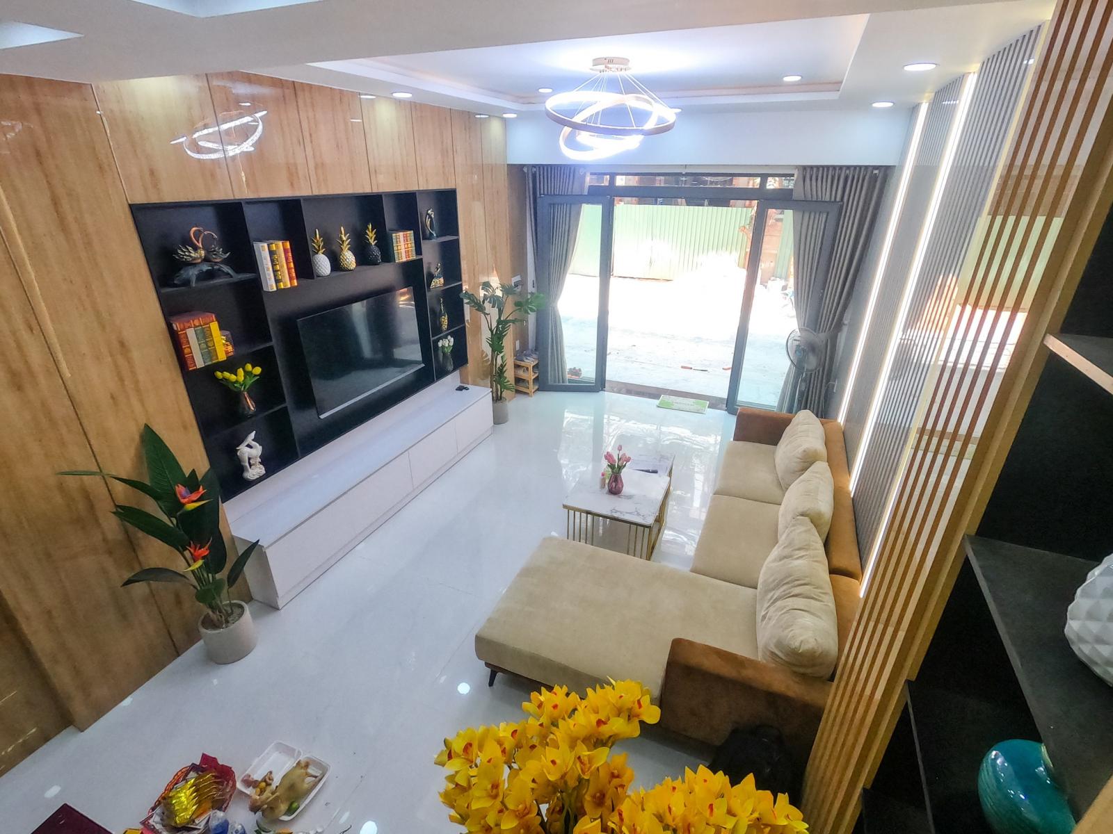 Bán nhà đường Lũy Bán Bích   - P. PHÚ THỌ HÒA . Q. Tân Phú. Dt: 300m2 . LH : 0908714902 An