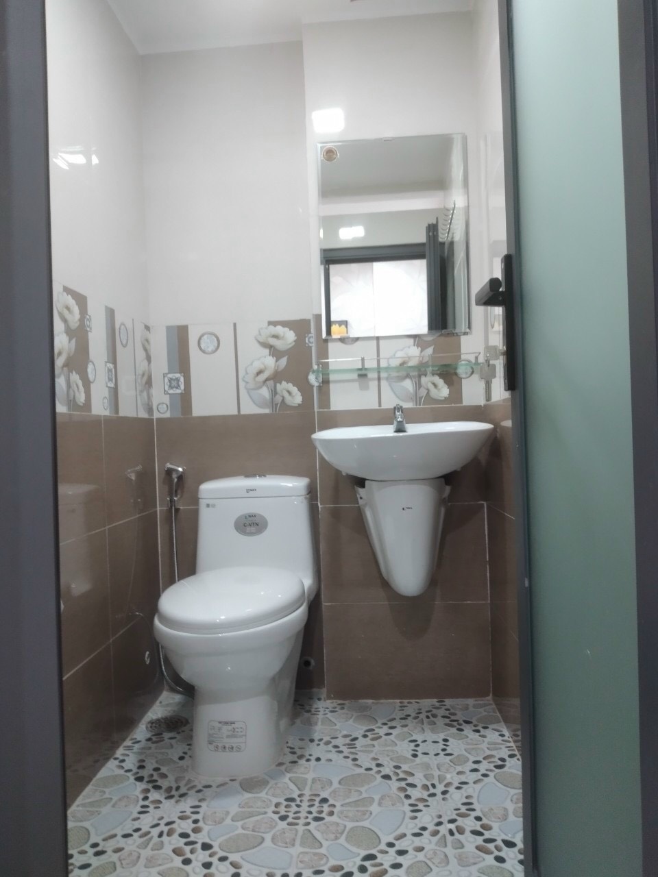 Bán Gấp nhà shr, 148 đường số 1, P16, Gò Vấp, Dt:3,5x10, 1tr1l, giá:3.75 tỷ