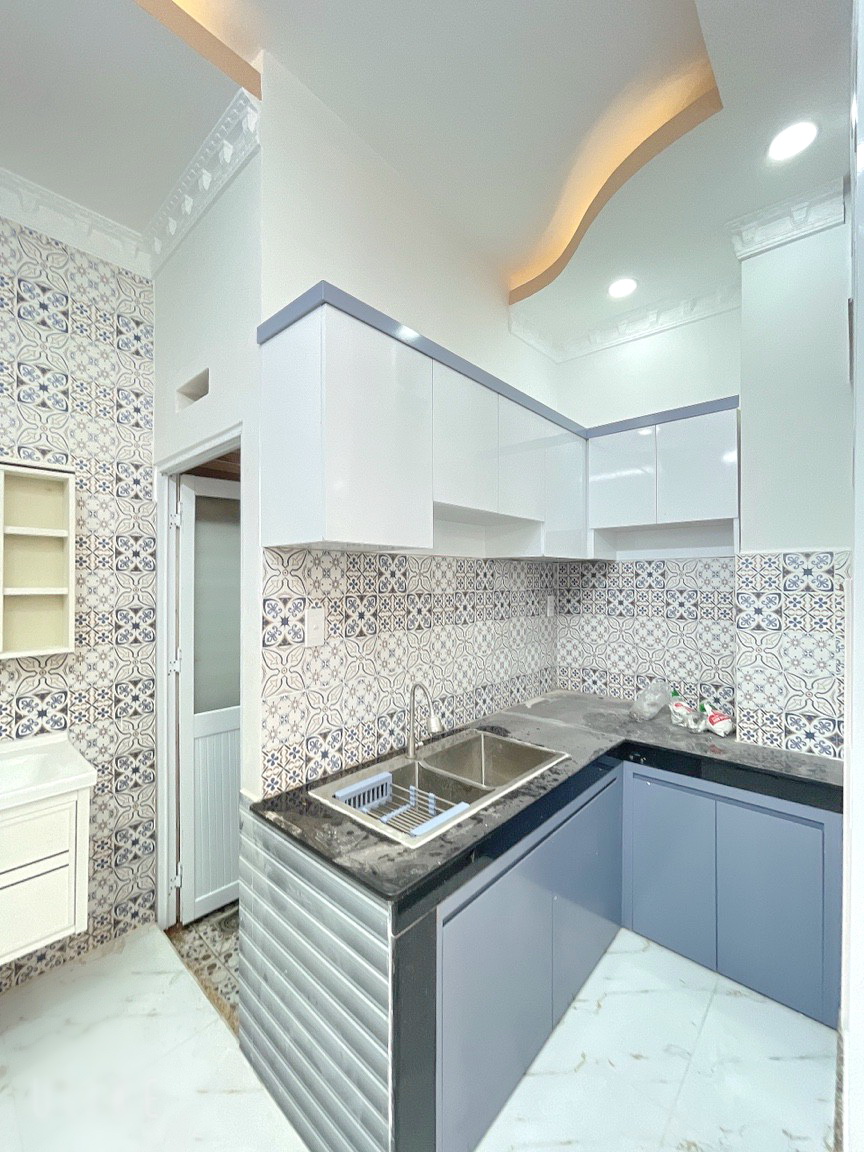 Bán nhà mới 100% hẻm 4m 2020 Huỳnh Tấn Phát thị trấn Nhà Bè.