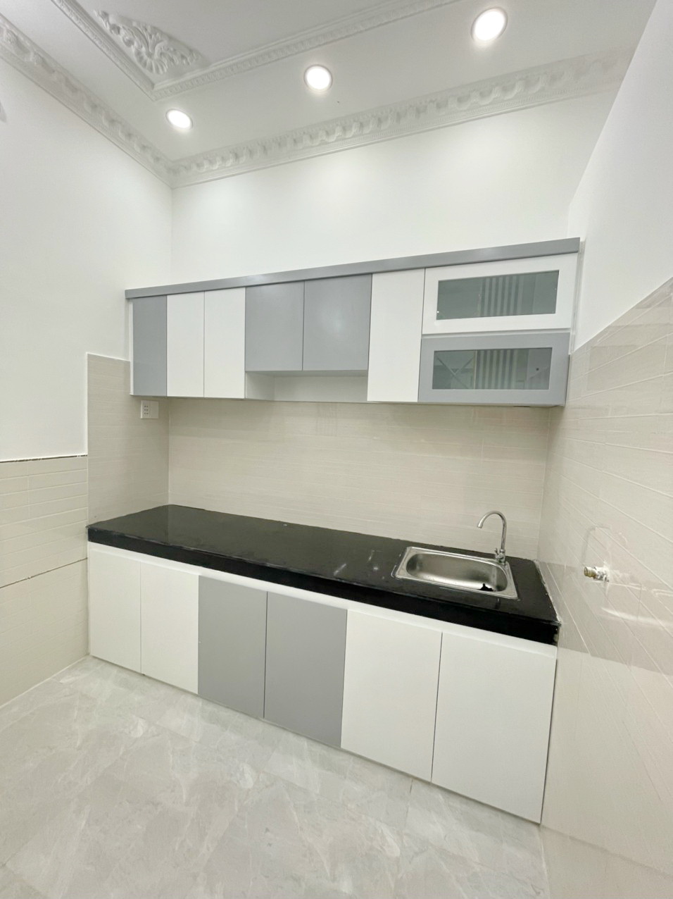 Bán nhà hẻm xe hơi 2581 Huỳnh Tấn Phát Phú Xuân Nhà Bè.