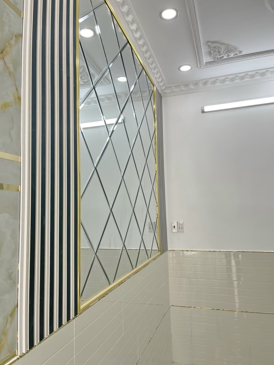 Bán nhà hẻm xe hơi 2581 Huỳnh Tấn Phát Phú Xuân Nhà Bè.