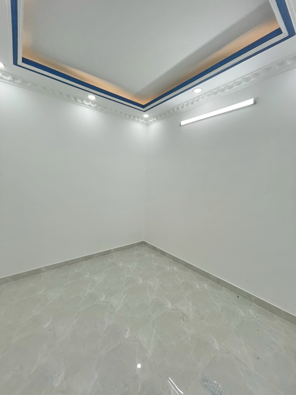 Bán nhà hẻm xe hơi 2581 Huỳnh Tấn Phát Phú Xuân Nhà Bè.