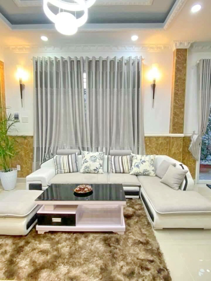 Bán nhanh nhà chính chủ góc 2 mặt tiền hẻm xe hơi 8m 2177 Huỳnh Tấn Phát Nhà Bè.