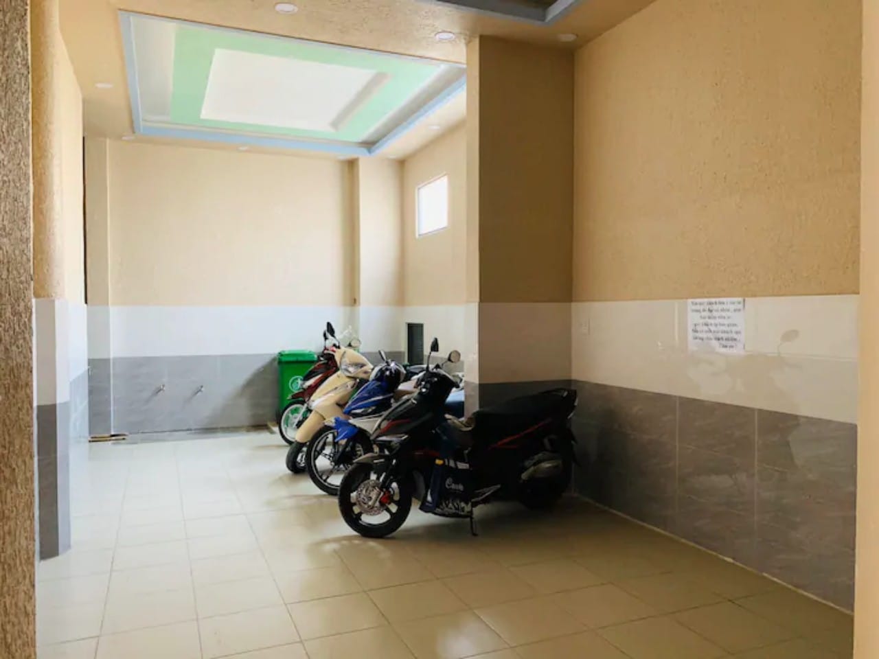Bán Khách Sạn 5 Tầng, 21 phòng, Nguyễn Ảnh Thủ.Quận 12