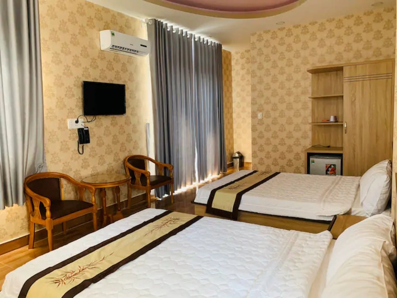 Bán Khách Sạn 5 Tầng, 21 phòng, Nguyễn Ảnh Thủ.Quận 12