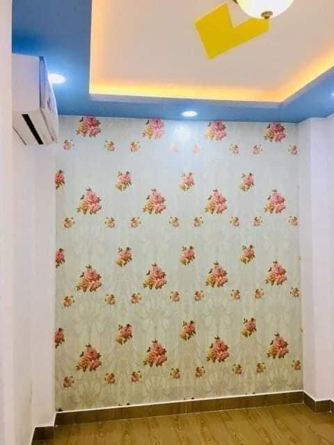 Bán nhà Lê Quang Định Quận Gò Vấp 40m2 3T Nở hậu hxh Giá chỉ 4.5 tỷ 