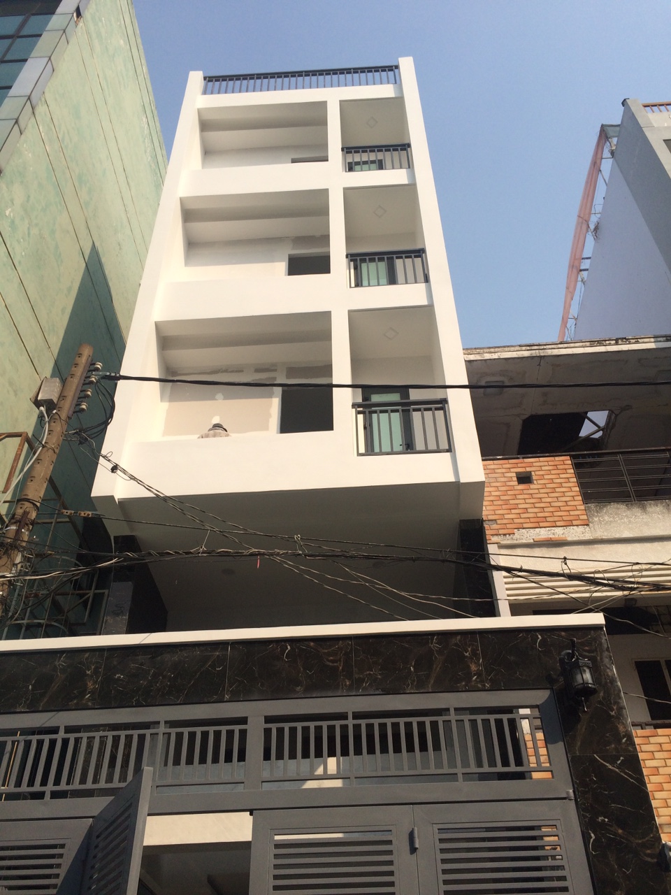 Bán nhà đường An Dương Vương , DT: 8.2x24m giá siêu tốt chỉ 36.4 tỷ TL 