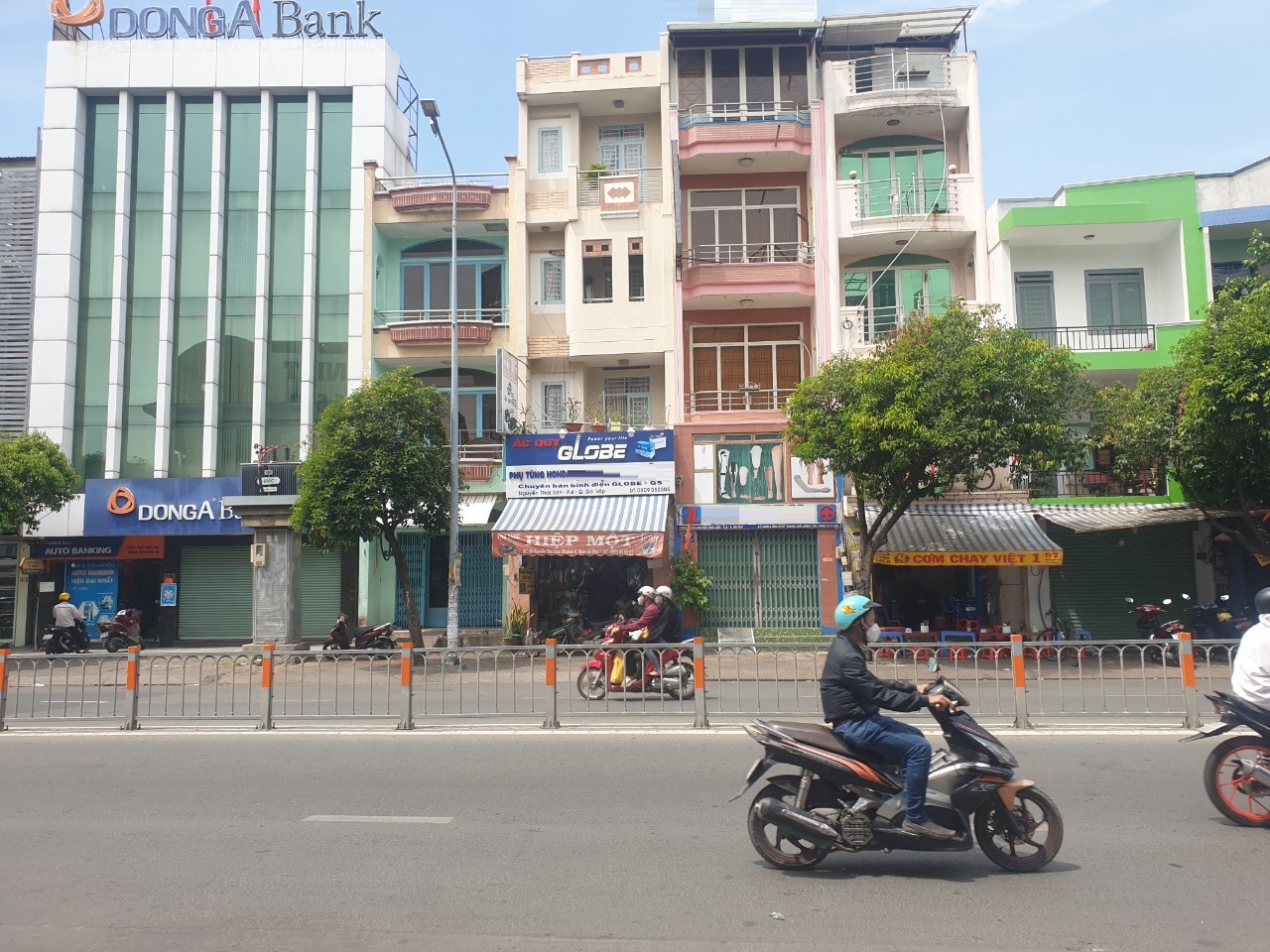  Bán đường mặt tiền đường Nguyễn Thái Sơn, P.4, Gò vấp nhà 2 lầu giá 11.2 tỷ