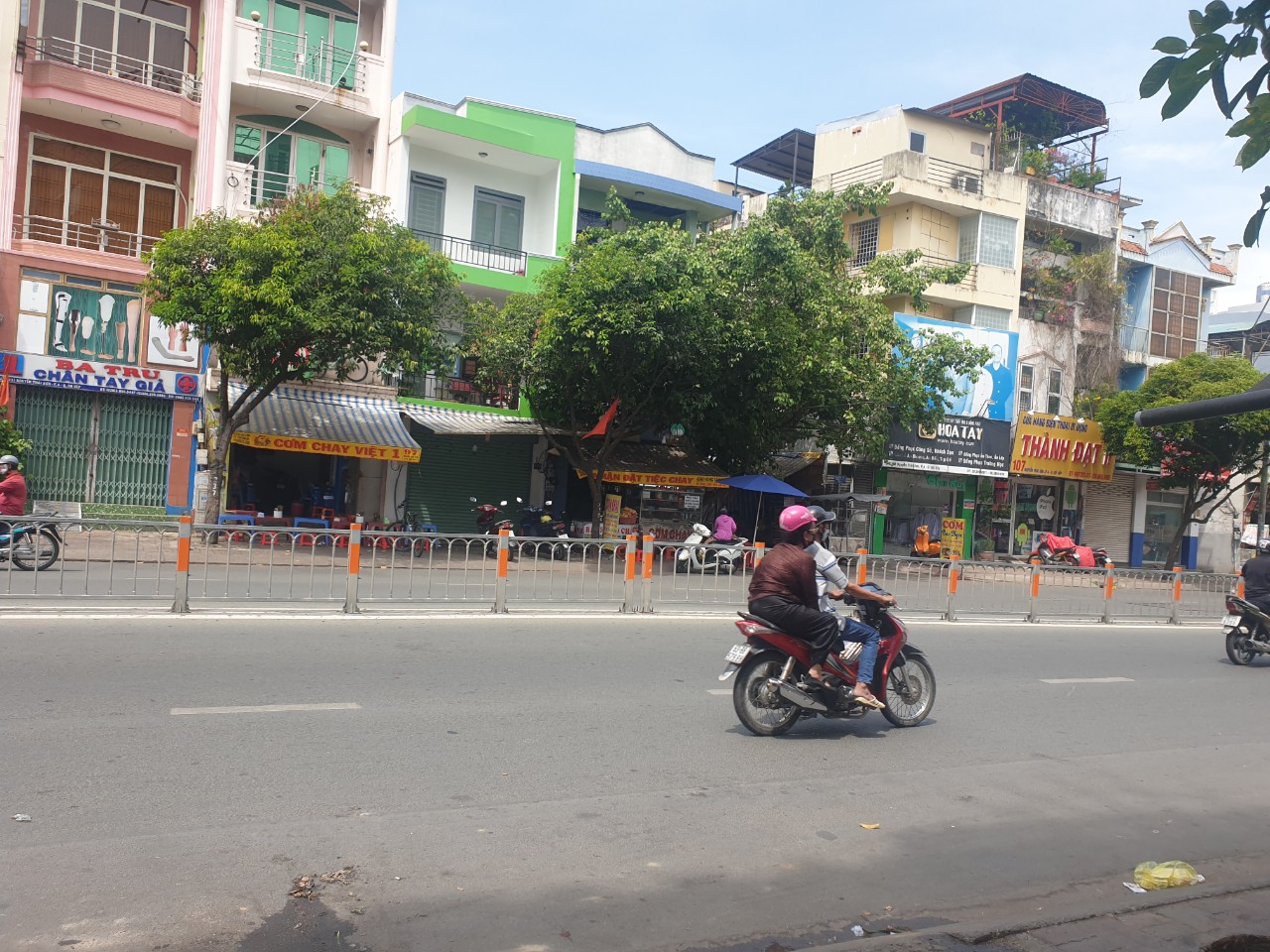  Bán đường mặt tiền đường Nguyễn Thái Sơn, P.4, Gò vấp nhà 2 lầu giá 11.2 tỷ
