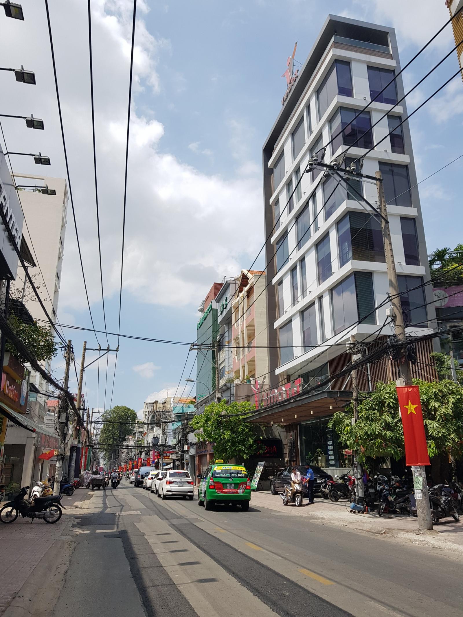 Bán nhà MT đường 7A Thành Thái, P.14, Q.10, DT: 4x22m, 4 tầng, HĐT: 36 tr/th, giá chỉ: 19.7 tỷ TL