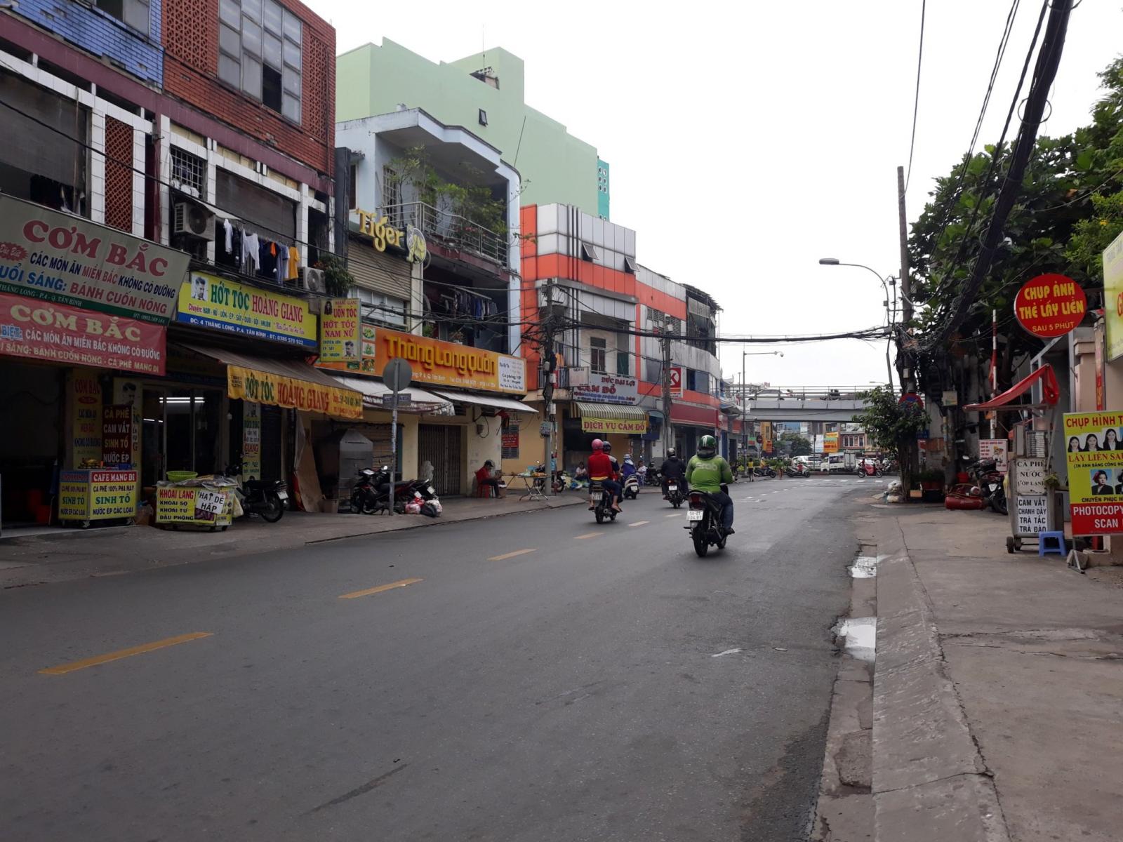 Bán nhà MT gần ngay chợ Tân Bình, đường Lê Minh Xuân - Ba Gia, (6.5x21m), 2 lầu. Giá bán 21 tỷ