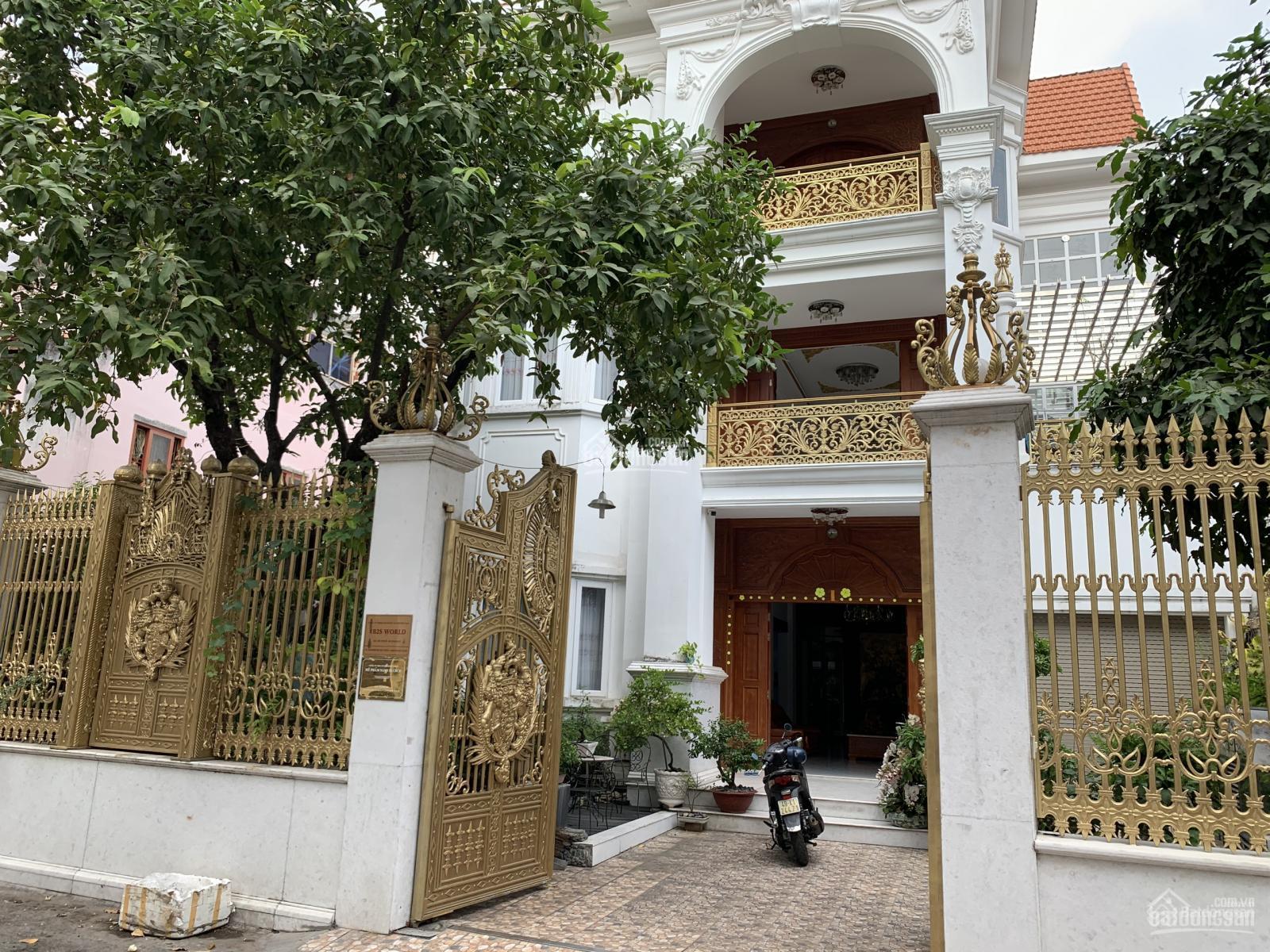 Bán nhà đường Nguyễn Quang Bích - Phường 13 - Tân Bình. Diện tích 6.5x28m