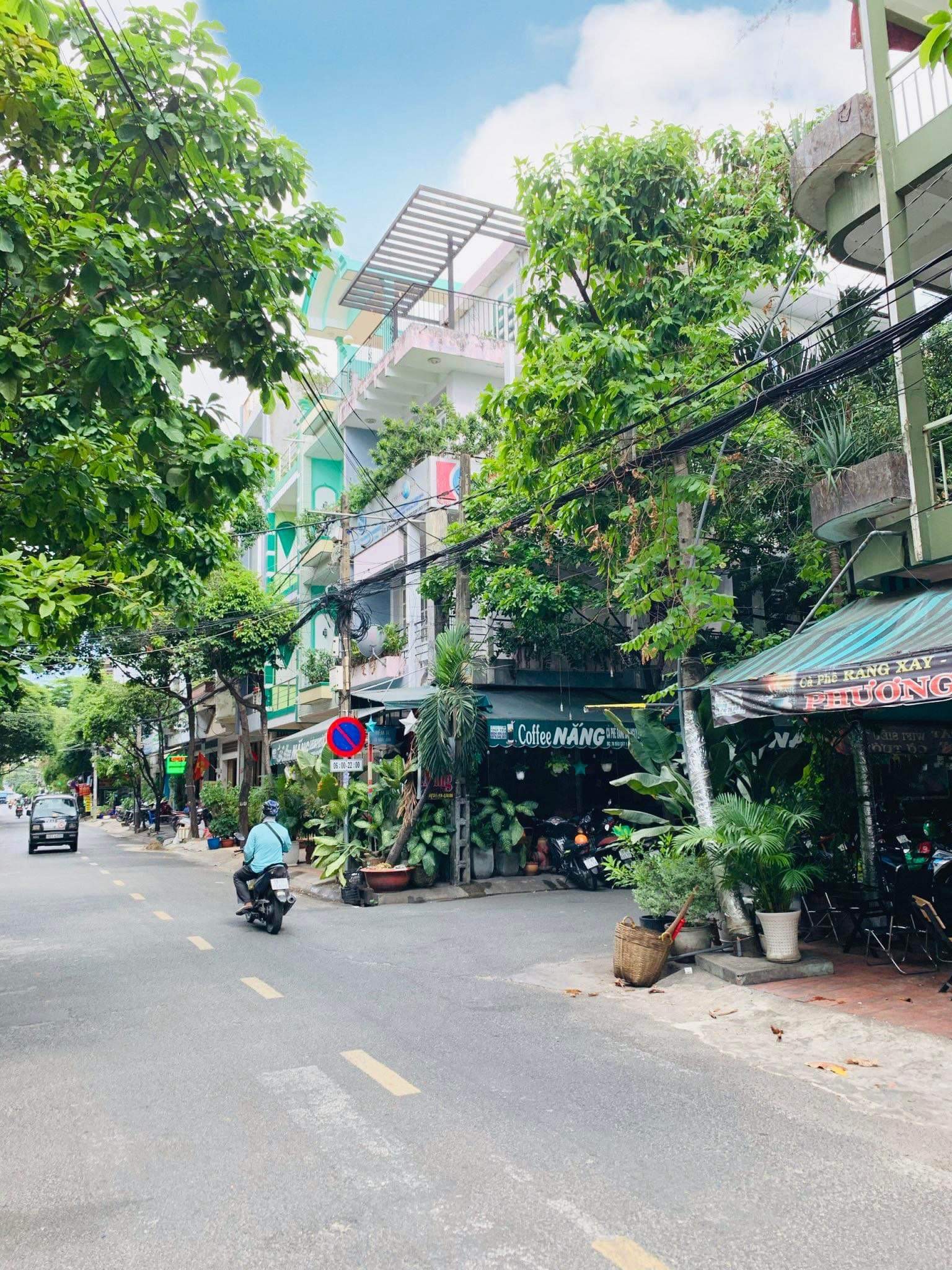 Chỉ 8.9 tỷ bán nhà DTSD 90m2 mặt tiền đường Bàu Cát 2, Nguyễn Hồng Đào Phường 14 Tân Bình, 2 tầng mới