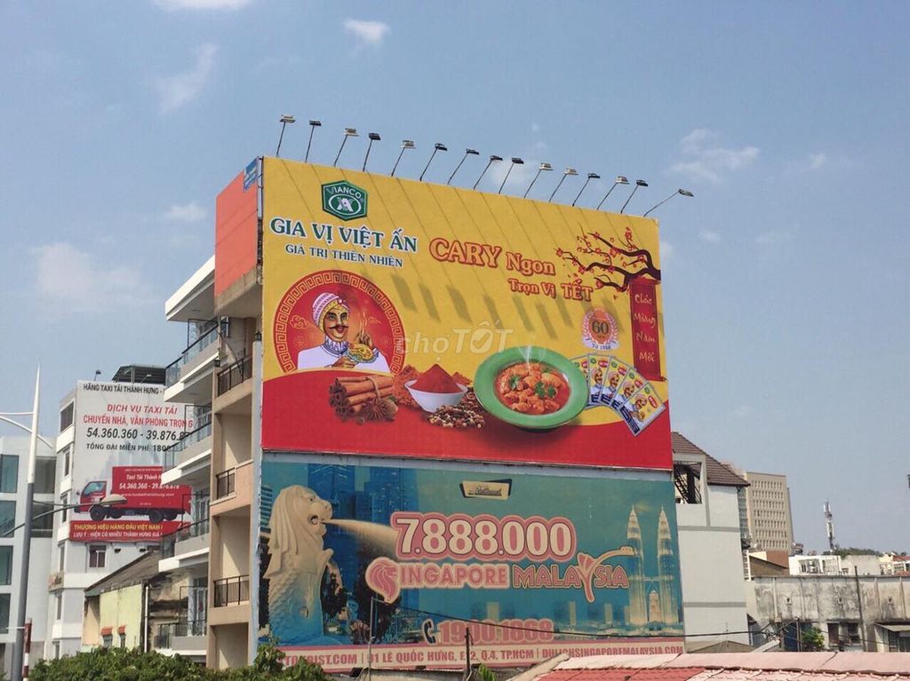 Bán gấp nhà đường Nguyễn Văn Cừ, có bảng quảng cáo thu nhập 400tr/năm, giá 22 tỷ