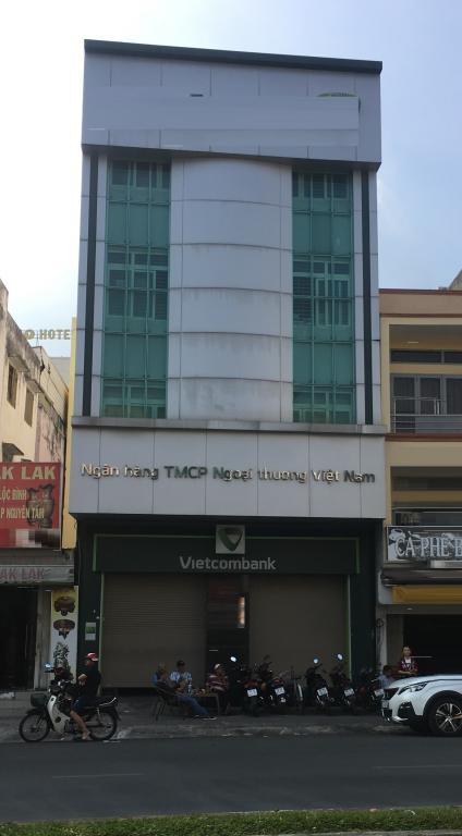 HOA HỒNG GỬI ANH CHỊ MÔI GIỚI 6%. GIÁ GIẢM SÂU BÁN NHANH TRONG NGÀY. Hỗ trợ khách hàng 2.000m3 (hai nghìn mét khối) đất san lắp khi bàn giao đất.