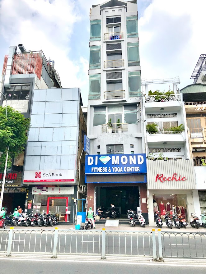 HOA HỒNG GỬI ANH CHỊ MÔI GIỚI 6%. GIÁ GIẢM SÂU BÁN NHANH TRONG NGÀY. Hỗ trợ khách hàng 2.000m3 (hai nghìn mét khối) đất san lắp khi bàn giao đất