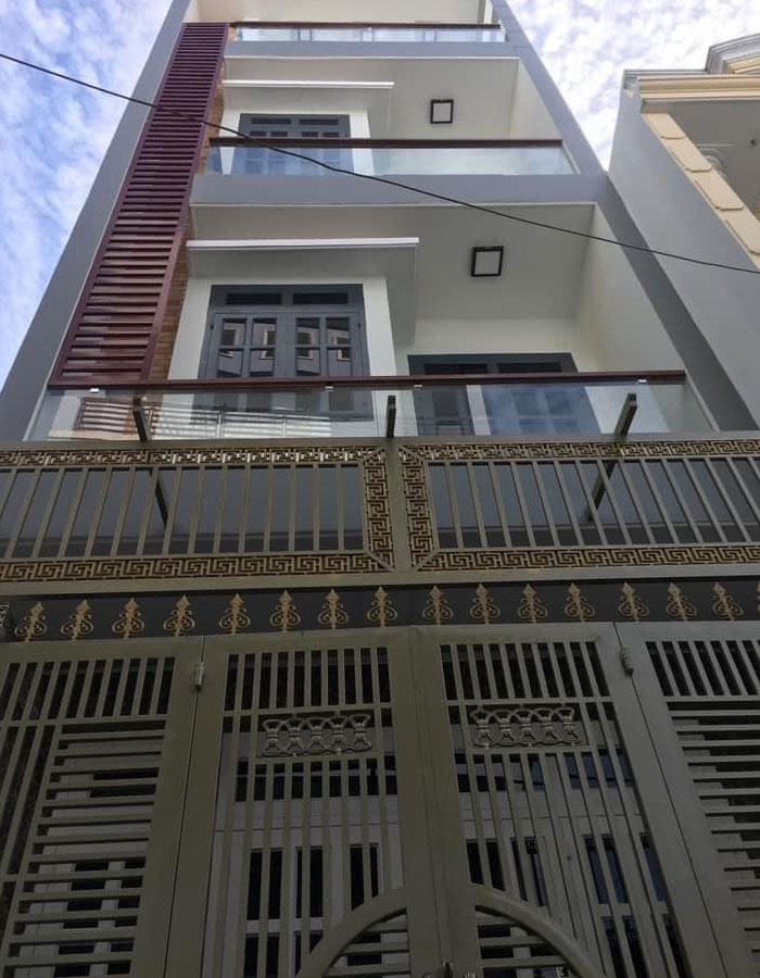 HOA HỒNG GỬI ANH CHỊ MÔI GIỚI 6%. GIÁ GIẢM SÂU BÁN NHANH TRONG NGÀY. Hỗ trợ khách hàng 2.000m3 (hai nghìn mét khối) đất san lắp khi bàn giao đất