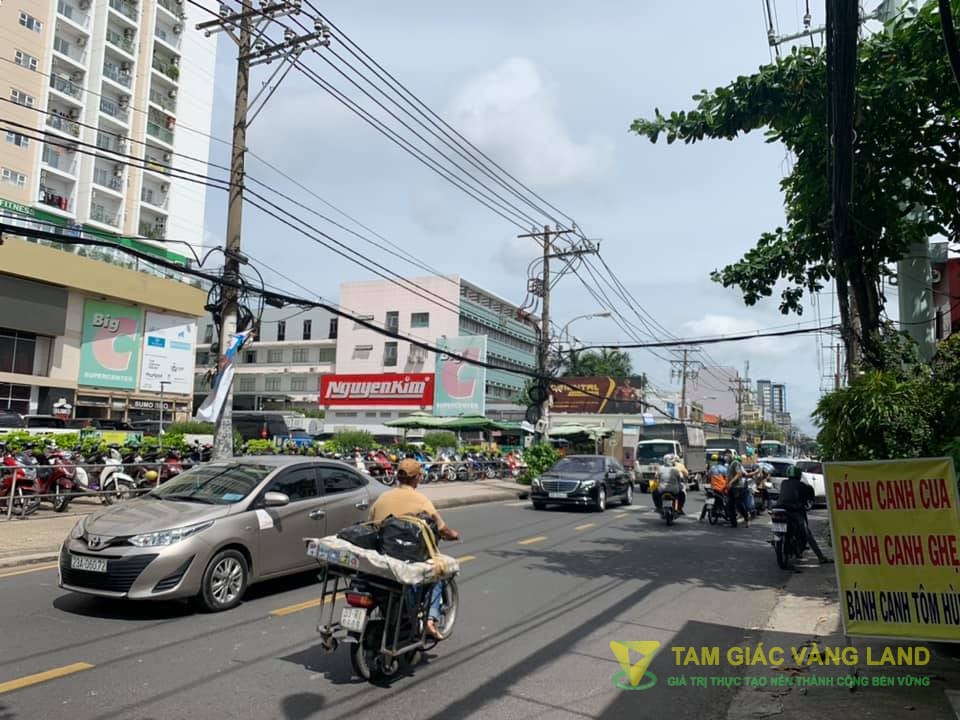 HOA HỒNG GỬI ANH CHỊ MÔI GIỚI 6%. GIÁ GIẢM SÂU BÁN NHANH TRONG NGÀY. Hỗ trợ khách hàng 2.000m3 (hai nghìn mét khối) đất san lắp khi bàn giao đất.