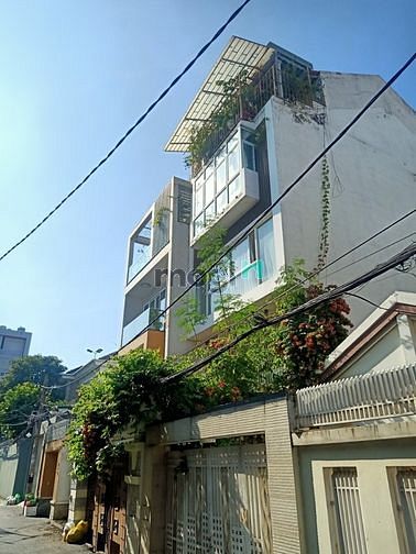 Bán nhà HXH Dương Quảng Hàm, P6,GV 6.5x16m vị trí đẹp, giá chỉ 7.2 Tỷ