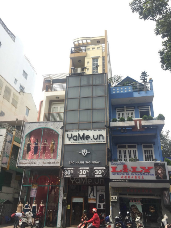 HOA HỒNG GỬI ANH CHỊ MÔI GIỚI 6%. GIÁ GIẢM SÂU BÁN NHANH TRONG NGÀY. Hỗ trợ khách hàng 2.000m3 (hai nghìn mét khối) đất san lắp khi bàn giao đất.
