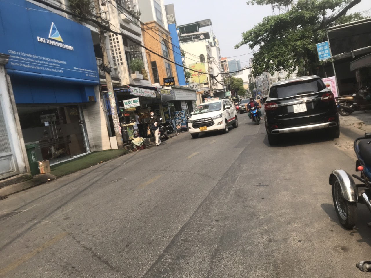 Nhà 2MT đường Nguyễn Cửu Vân P17 Q. Bình Thạnh 4x16m giá 18 tỷ TL