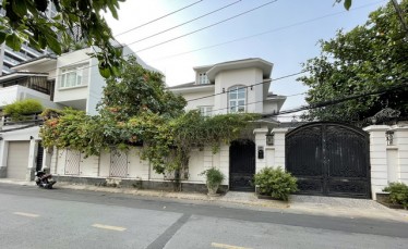 Bán Nhà đường Hoàng Sa,Phường Tân Định, Q1, giá: 28 tỷ 0903397569