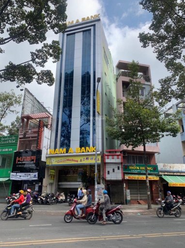 Bán MT số 437-439 Nguyễn Đình Chiểu, P.5, Q.3, 6.2 x 15m. Giá 44 tỷ