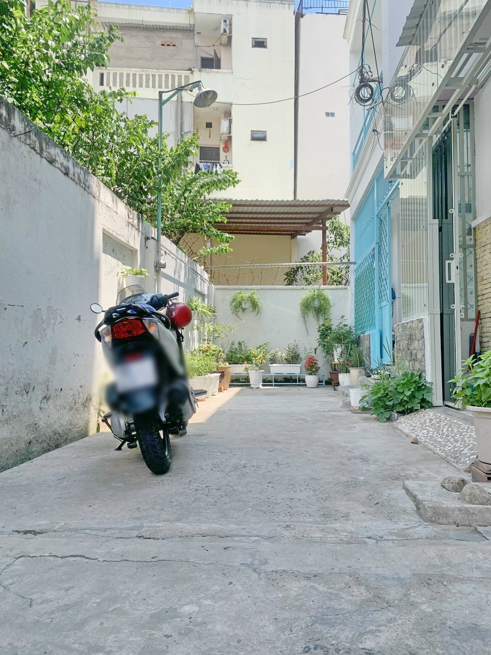 Bán nhà 2 lầu hẻm 440 đường Huỳnh Tấn Phát Quận 7