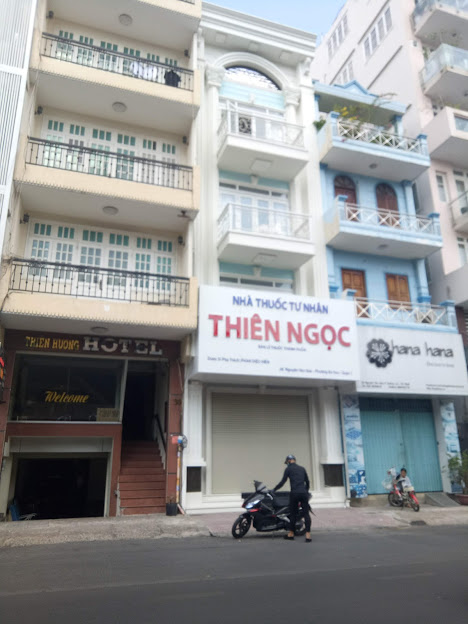 Bán nhà mặt phố tại Đường Bế Văn Đàn, Phường 11, Tân Bình,diện tích 72m2 giá 14 TỶ