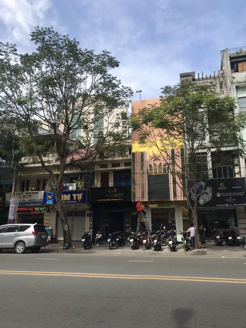 Bán nhà mặt tiền đường Ngô Thị Thu Minh quận Tân Bình, DT 3.8x14m giá chỉ 13.95 tỷ